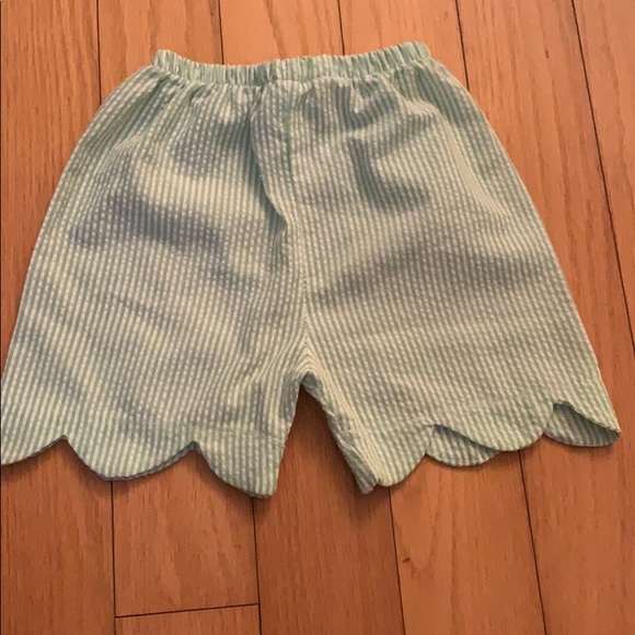 Green and white striped girls shorts - Picture 2 of 2